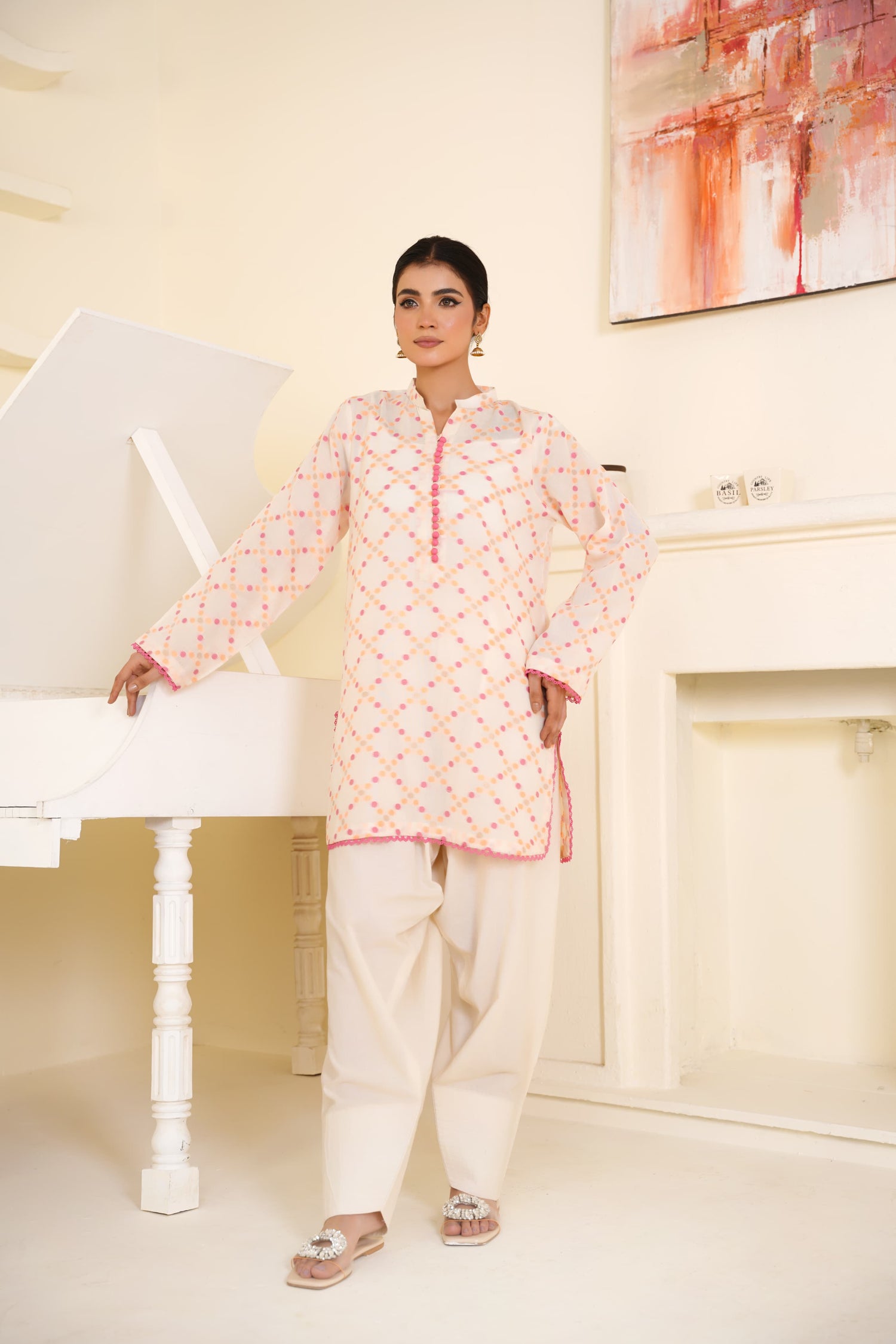 JACQUARD LAWN