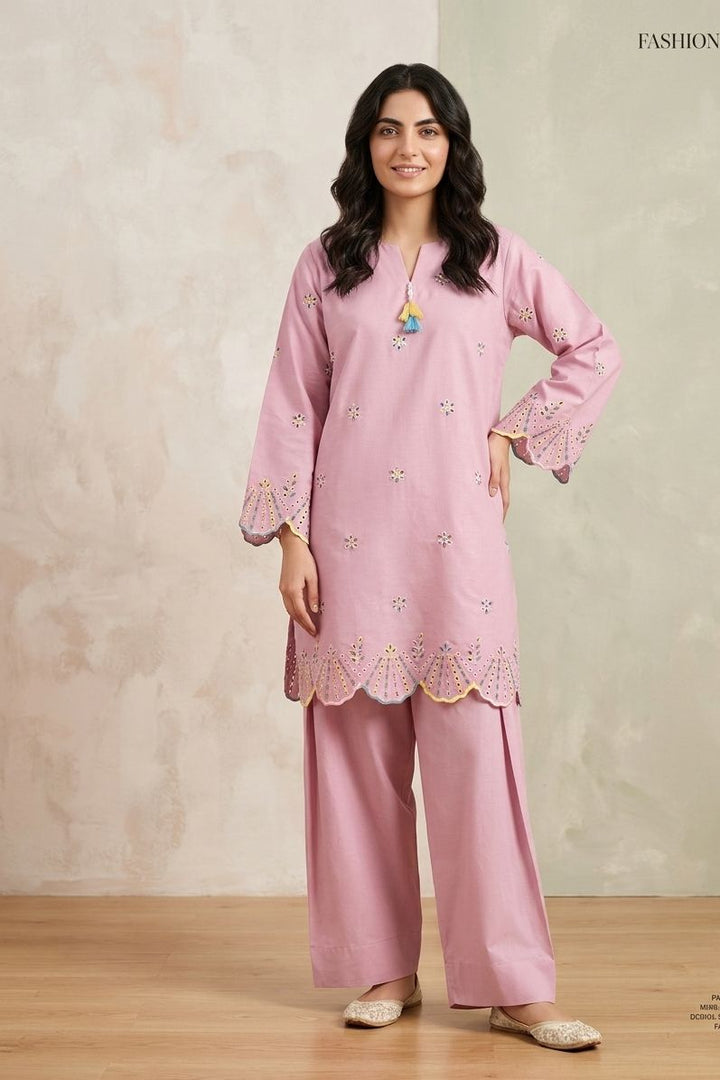 chikenkari bby pink two pc